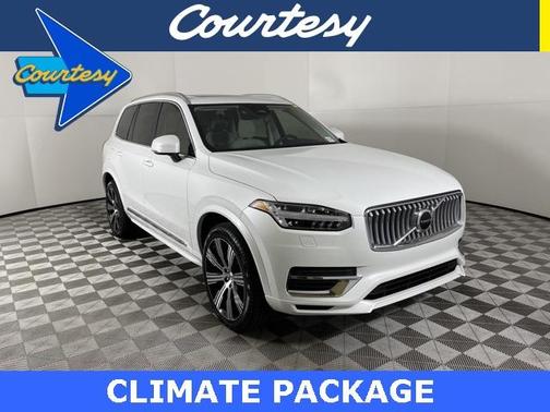 2024 Volvo XC90 Recharge Plug-In Hybrid T8 Core Bright Theme