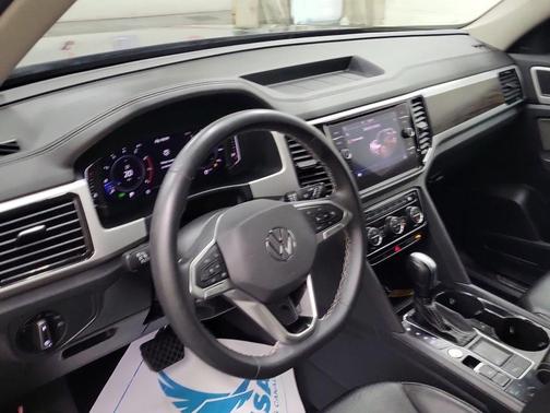 2022 Volkswagen Atlas 3.6L SE w/Technology