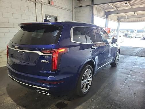 2024 Cadillac XT6 Premium Luxury FWD