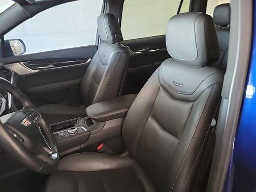 2024 Cadillac XT6 Premium Luxury FWD