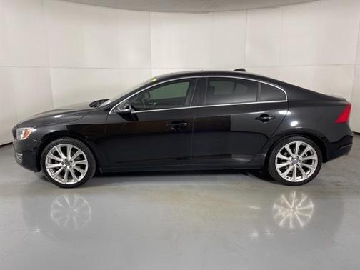 2017 Volvo S60 Inscription T5