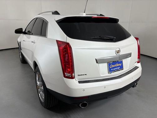 Platinum Ice Tri-Coat 2015 Cadillac SRX Premium Collection