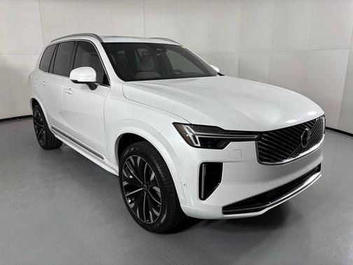 2026 Volvo XC90 B6 Plus 7-Seater