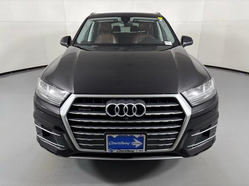 2019 Audi Q7 45 Premium