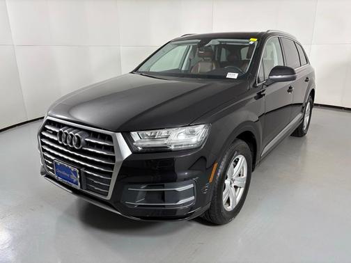 2019 Audi Q7 45 Premium