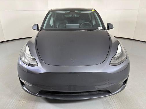 Gray 2022 Tesla Model Y Performance