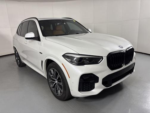 2022 BMW X5 PHEV xDrive45e