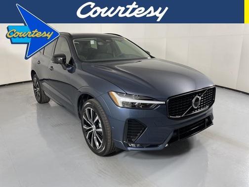 2025 Volvo XC60 B5 AWD Plus