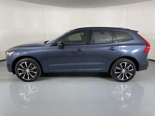 2025 Volvo XC60 B5 AWD Plus