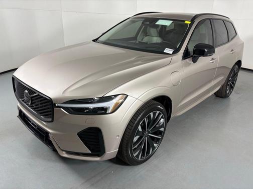 2026 Volvo XC60 Plug-In Hybrid T8 Ultra
