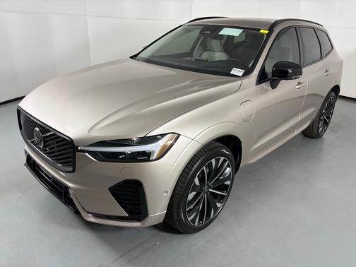 2026 Volvo XC60 Plug-In Hybrid T8 Ultra