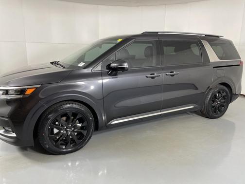 2024 Kia Carnival SX Prestige