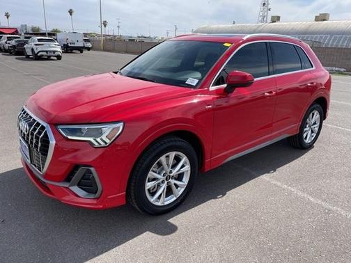 2023 Audi Q3 45 S line Premium
