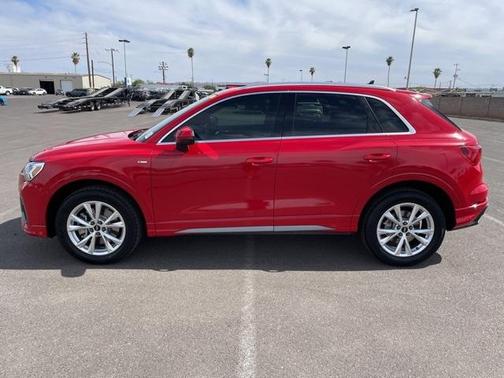 2023 Audi Q3 45 S line Premium