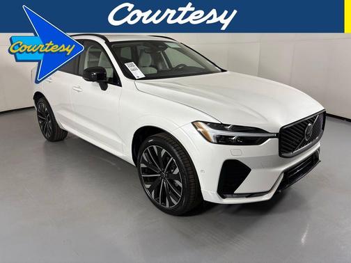 2026 Volvo XC60 B5 Ultra