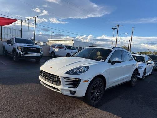 2018 Porsche Macan S