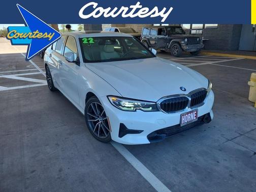2022 BMW 330 i xDrive
