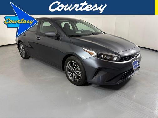 Gravity Gray 2023 Kia Forte LXS