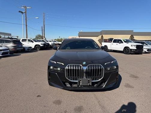 2024 BMW 740 i