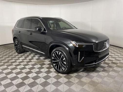 2025 Volvo XC90 Plug-In Hybrid T8 Plus 7-Seater