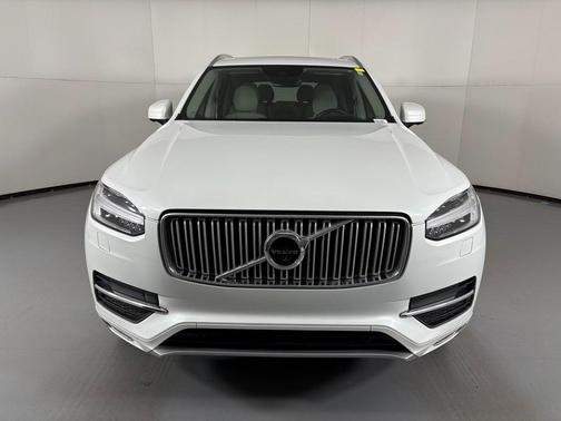 2019 Volvo XC90 T6 Inscription