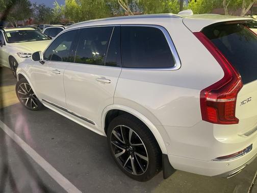 2019 Volvo XC90 T6 Inscription