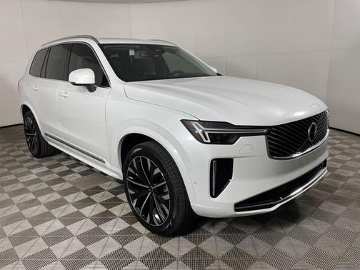 2025 Volvo XC90 Plug-In Hybrid T8 Ultra 7-Seater