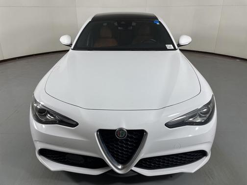 2023 Alfa Romeo Giulia Ti