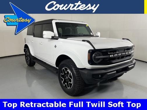 2022 Ford Bronco Outer Banks