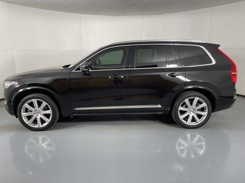 2018 Volvo XC90 T6 Inscription