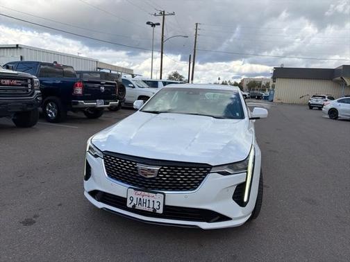 2024 Cadillac CT4 Premium Luxury