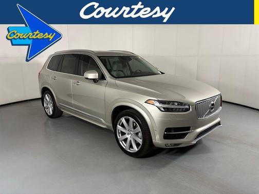 Sand Metallic 2018 Volvo XC90 T6 Inscription