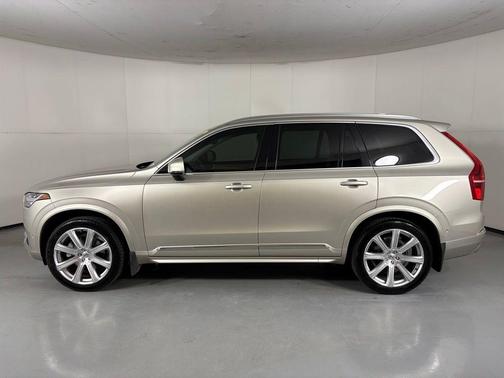 Sand Metallic 2018 Volvo XC90 T6 Inscription