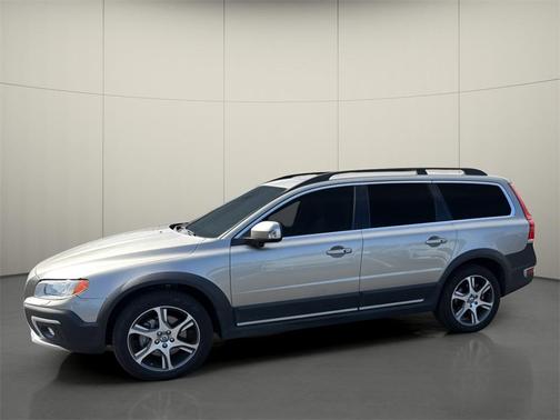 2015 Volvo XC70 T6 Platinum