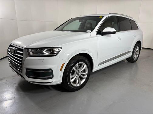 2019 Audi Q7 55 Premium