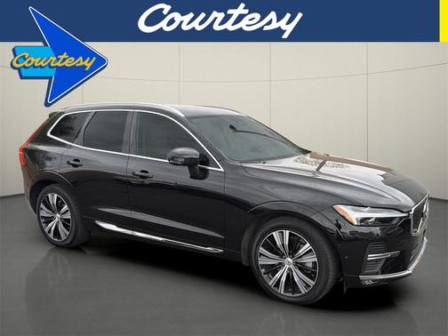 2022 Volvo XC60 B6 Inscription
