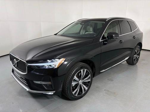 2022 Volvo XC60 B6 Inscription