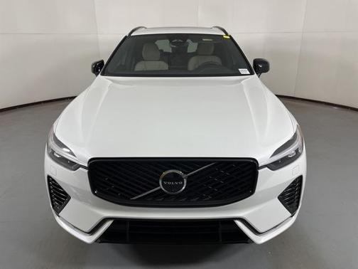 2026 Volvo XC60 Plug-In Hybrid T8 Plus