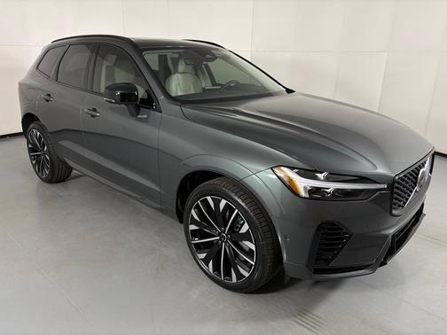 2026 Volvo XC60 Plug-In Hybrid T8 Ultra