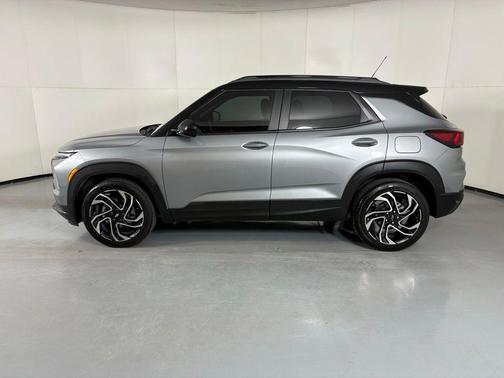 Sterling Gray Metallic 2024 Chevrolet Trailblazer RS