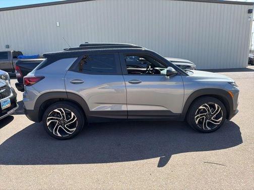 Sterling Gray Metallic 2024 Chevrolet Trailblazer RS