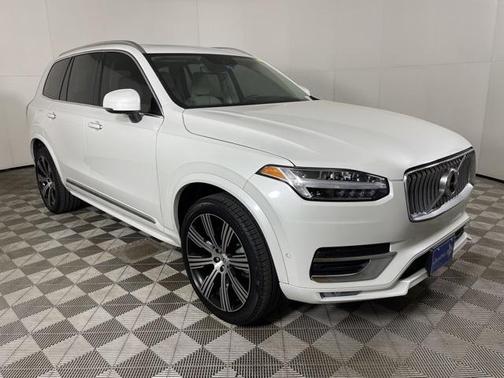 2022 Volvo XC90 T6 Inscription 6 Passenger