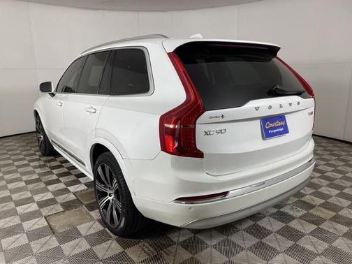 2022 Volvo XC90 T6 Inscription 6 Passenger