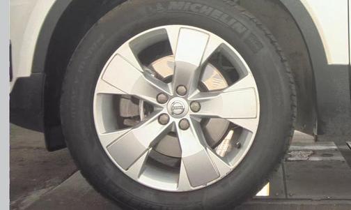 2021 Volvo XC40 T5 Momentum