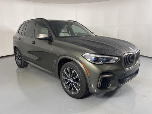 2022 BMW X5 M50i
