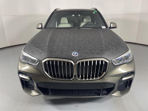 2022 BMW X5 M50i