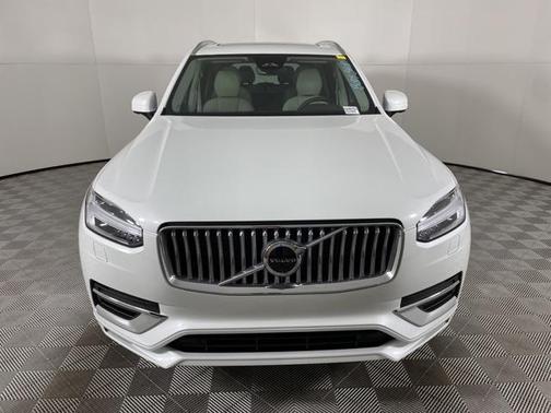 2024 Volvo XC90 Recharge Plug-In Hybrid T8 Plus 6 Passenger