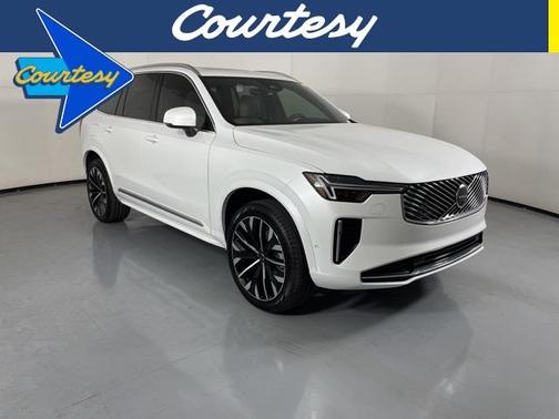 2025 Volvo XC90 B5 Plus 6-Seater