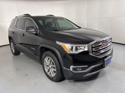 2017 GMC Acadia SLE-2