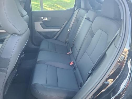 2022 Polestar 2 Long Range Dual Motor